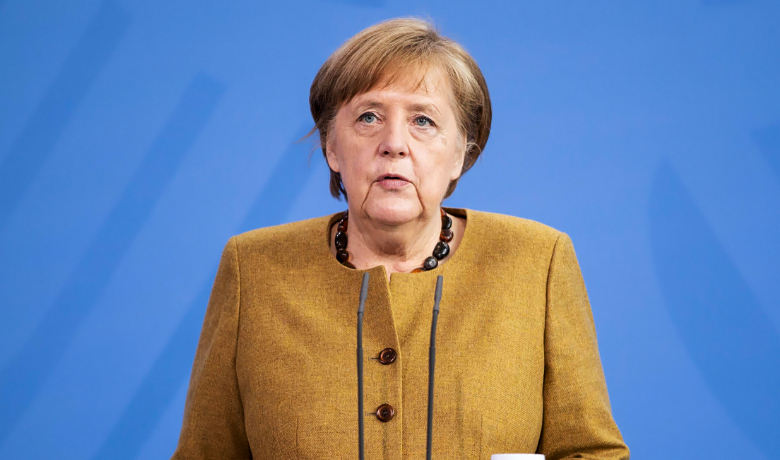 Merkel aşı teklifini reddetti