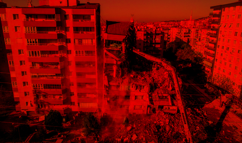 İzmir depreminde katliam geliyorum demiş